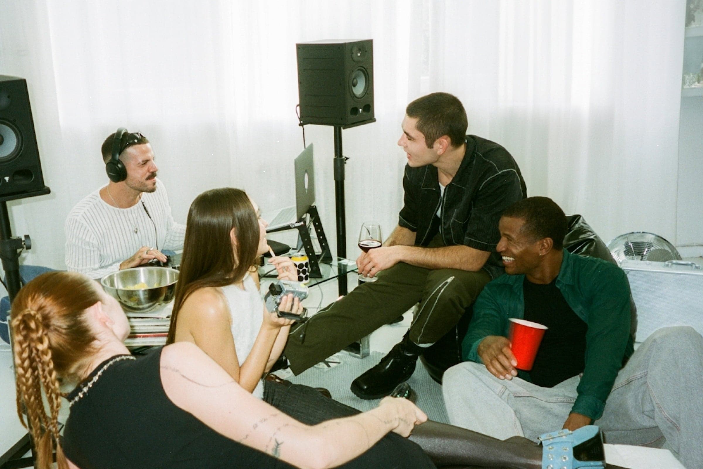 Your Social Season Survival Kit: The Best Healf Black Friday Products